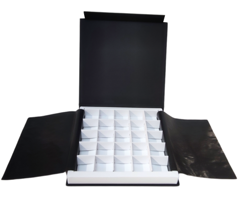 Flip flap box L166xW166xH19mm black white